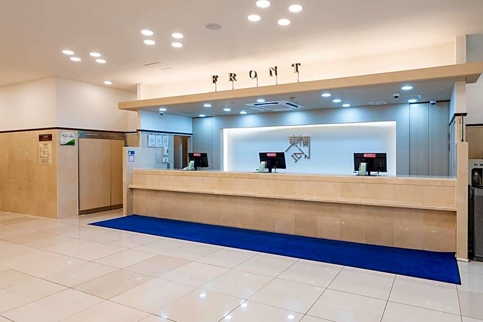 Toyoko Inn Daejeon Government Complex in front