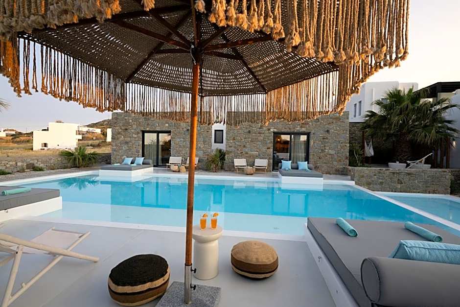 Myconian Theros Luxury Suites