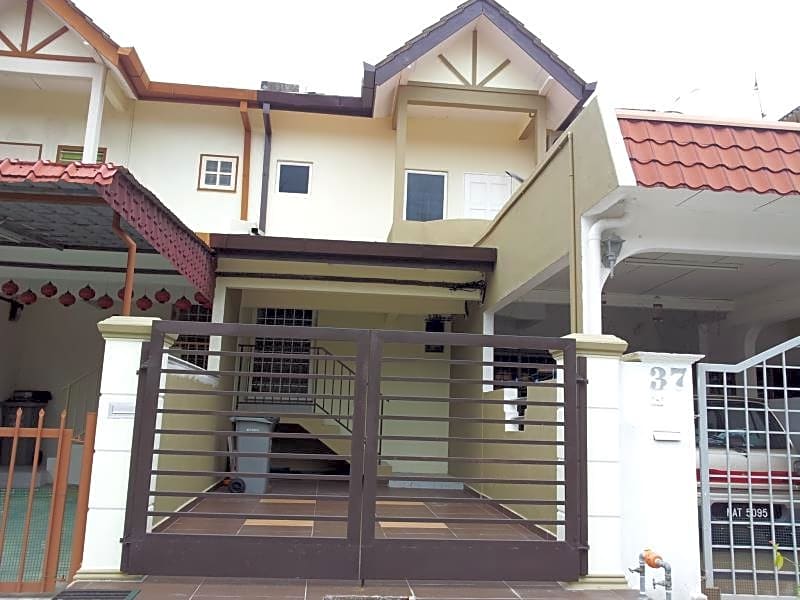 Sunshine Jonker Guesthouse