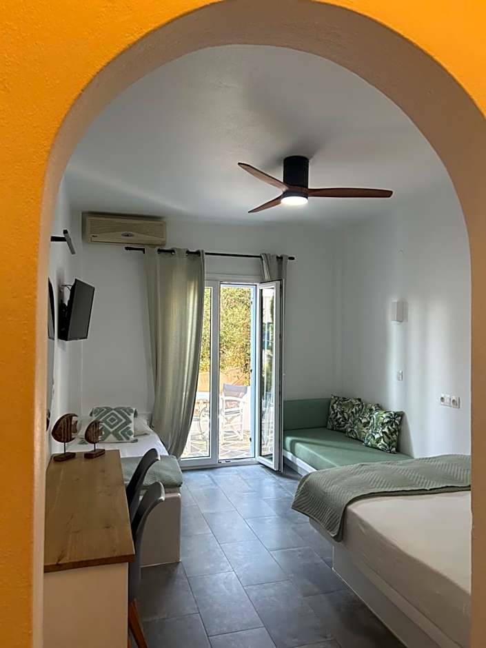 MARIAS PLACE IOS