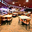 DoubleTree by Hilton Austin, MN