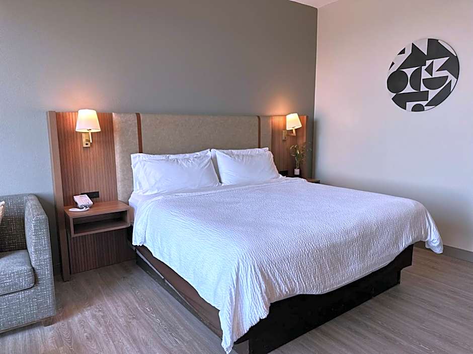 Holiday Inn Roanoke - Tanglewood Route 419 & I 581 By IHG