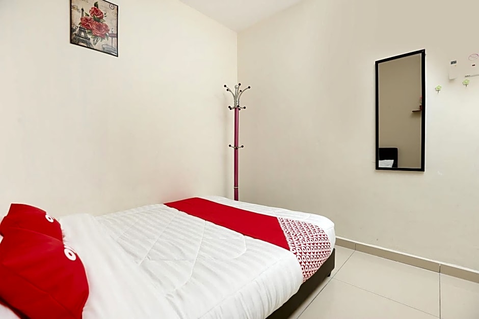OYO 89902 Semerah Suites Homestay Pontian