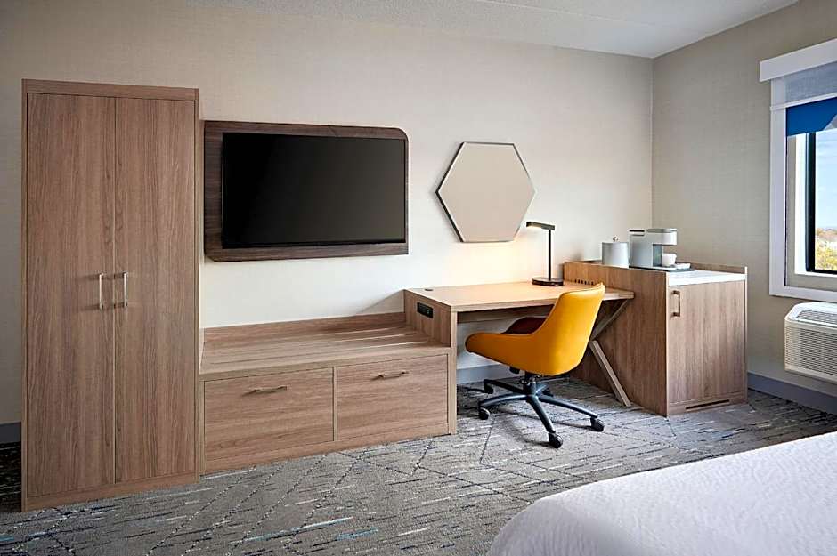 Holiday Inn Express Hamilton Upper James By IHG