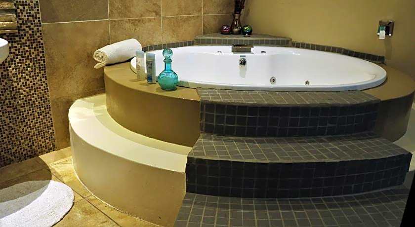 Moonriver Guest House