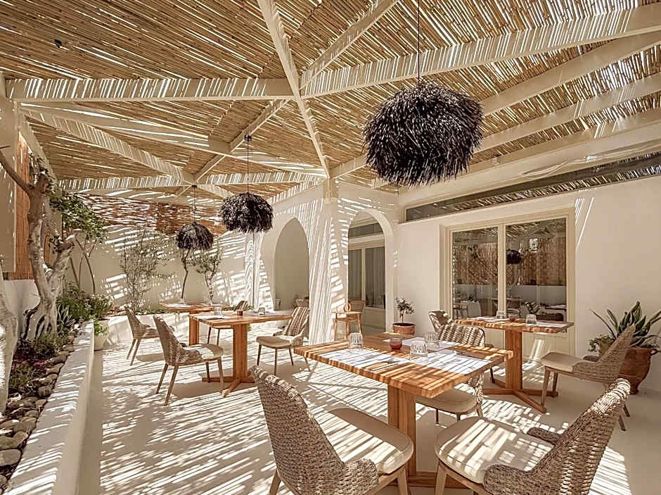 Utopia Hotel