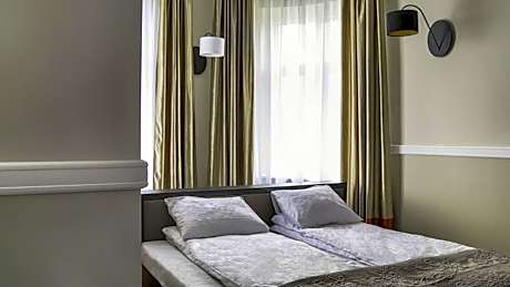 Deluxe Junior Suite with Kitchenette