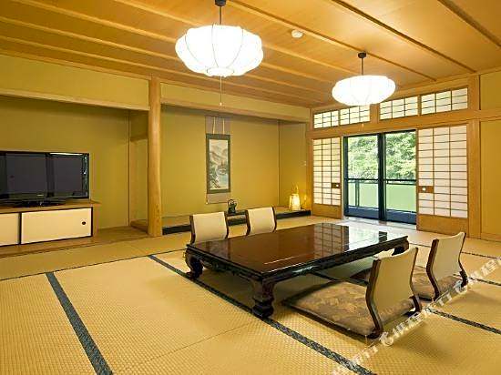 Keikoku Bettei Mochinoki