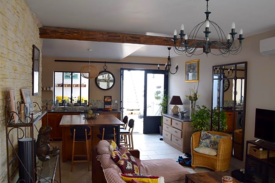 Le Petit Patio – Aigues Mortes, GA