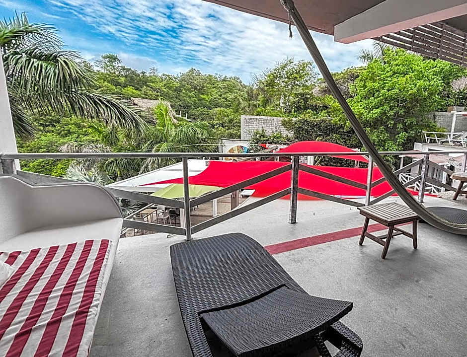 Villa Aikia (Adults Suites A/C)