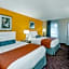 Howard Johnson by Wyndham Staunton