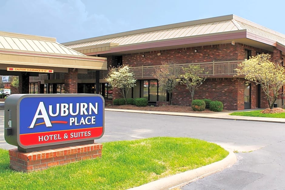 Auburn Place Hotel And Suites