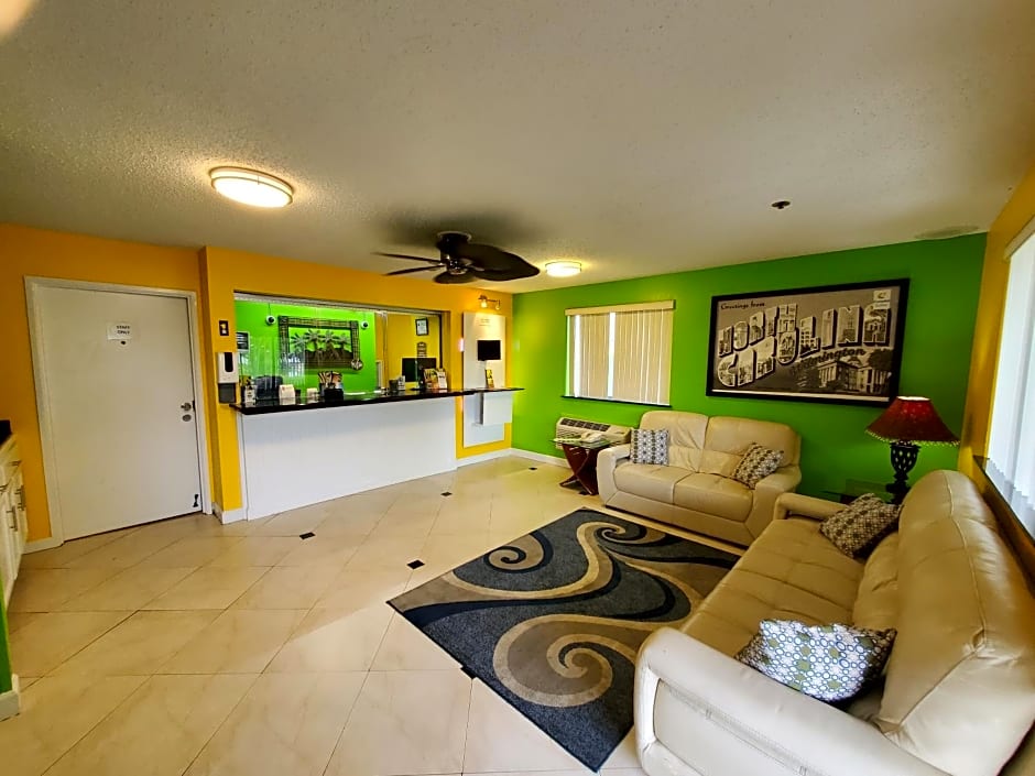 Coastal Inn & Suites