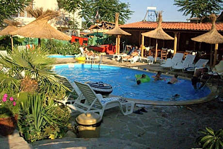 Family hotel Tropicana