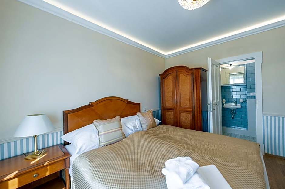 Zámeček - Chateau Lány - Depandance Stroodel