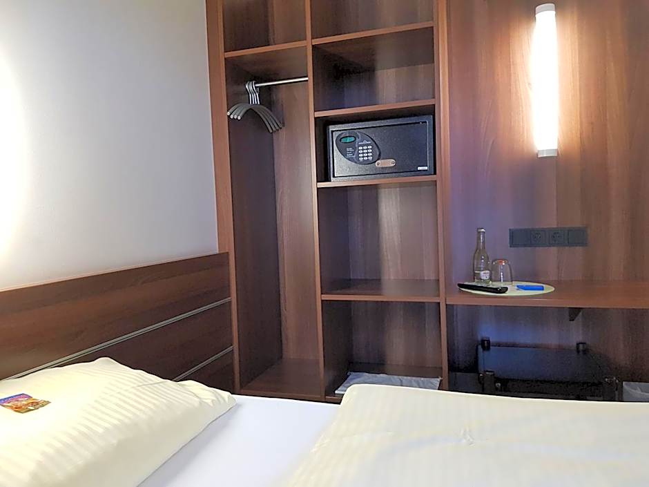 Single Room — 6 fotoğraftan 1. fotoğraf