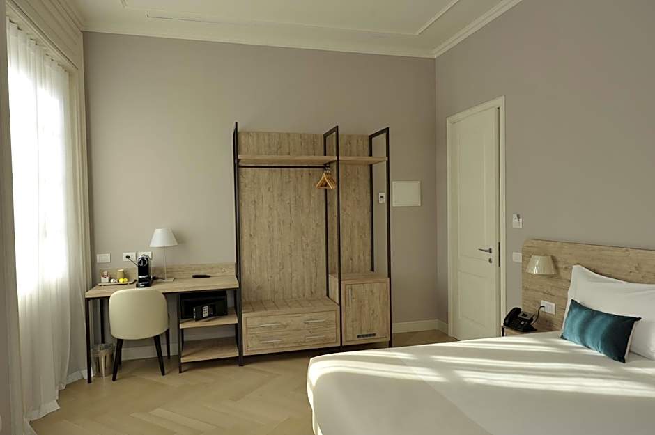 Bergamo Inn 43