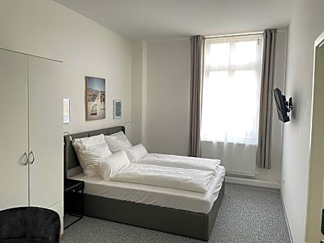 Business Single Room