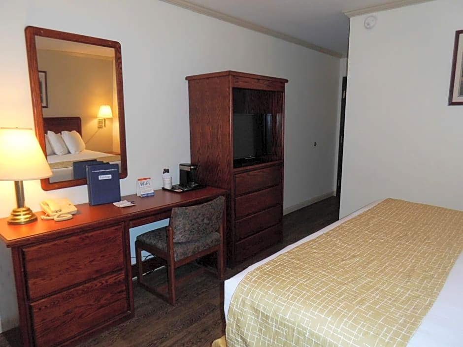 Travelodge by Wyndham Livingston