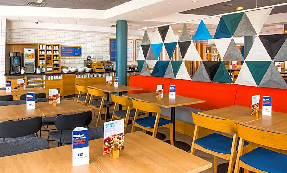 Holiday Inn Express Burton on Trent By IHG