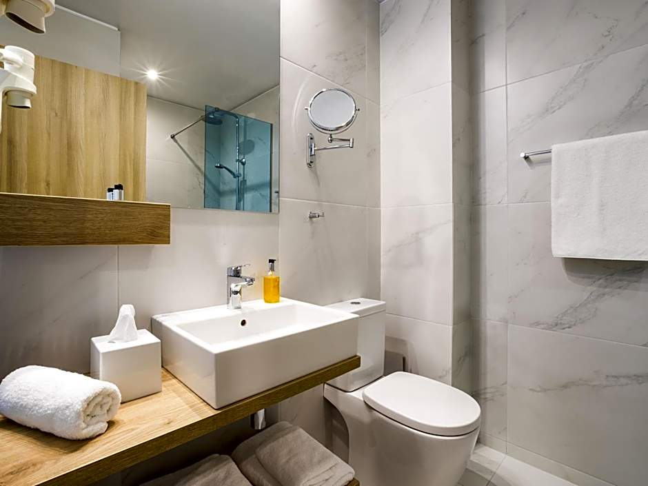 ibis Styles Athens Routes