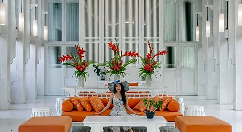 Proud Phuket Hotel (SHA Plus)