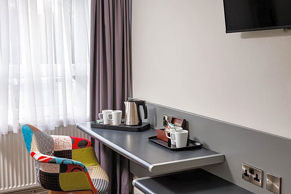 Mercure Chester Abbots Well Hotel