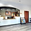 OYO Townhouse Clute Lake Jackson