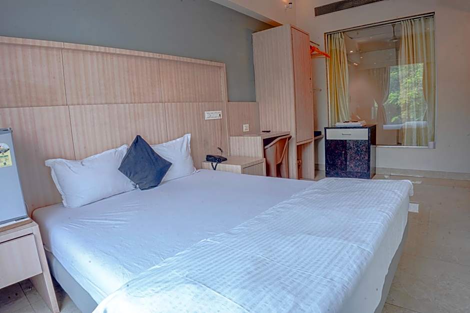 Collection O 30054 Seasons Nerul