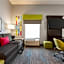 Hampton Inn By Hilton And Suites York South