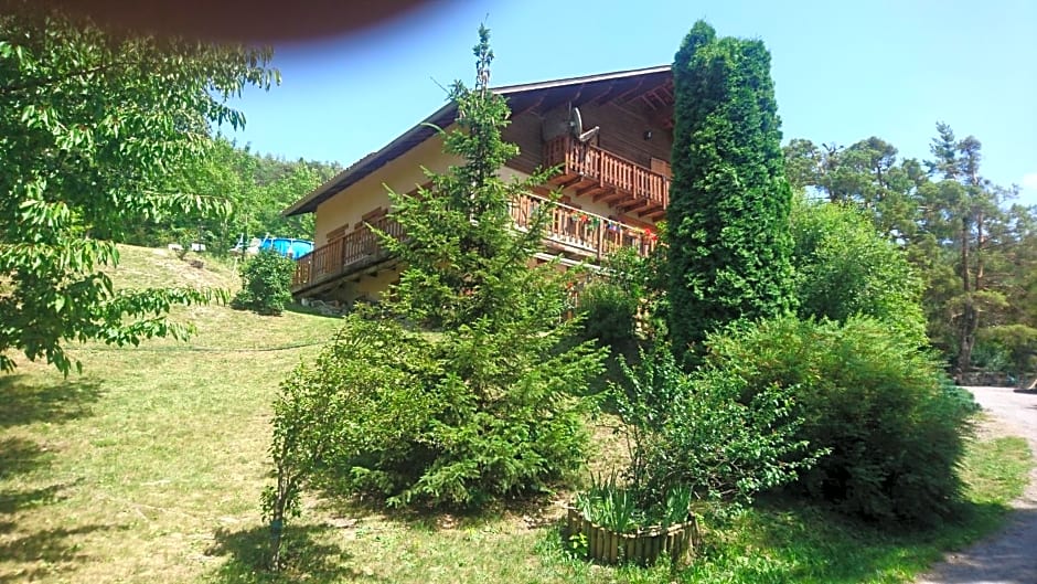 appartement indépendant chalet "les Ormes"