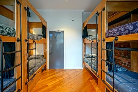 Bed in 8-Bed Mixed Dormitory Room