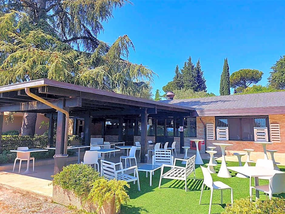 Montebello Park Hotel