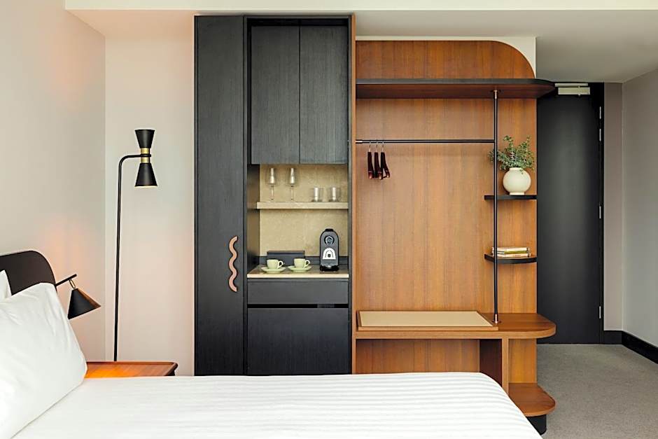 Crowne Plaza Adelaide Mawson Lakes By IHG