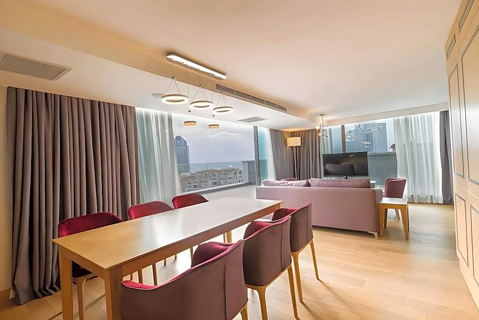 Radisson Hotel Istanbul Harbiye