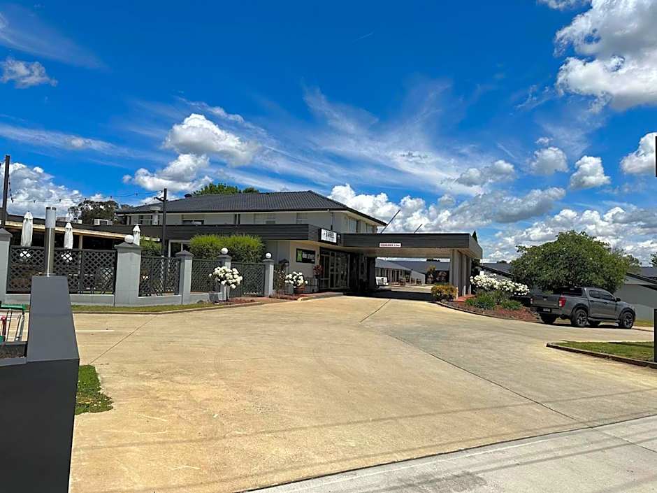 Ibis Styles Orange Hotel