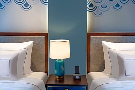 The Level Deluxe Room - Executive Lounge Access
