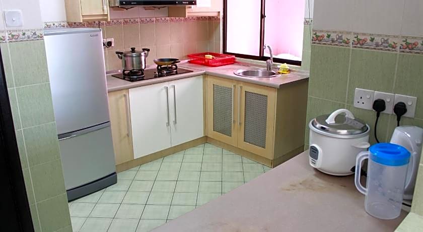 Homestay Marina Court Resort