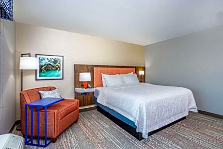 King Room - Hearing Access/Non-Smoking