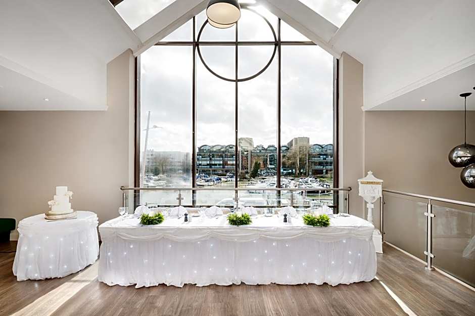 Holiday Inn Lincoln By IHG