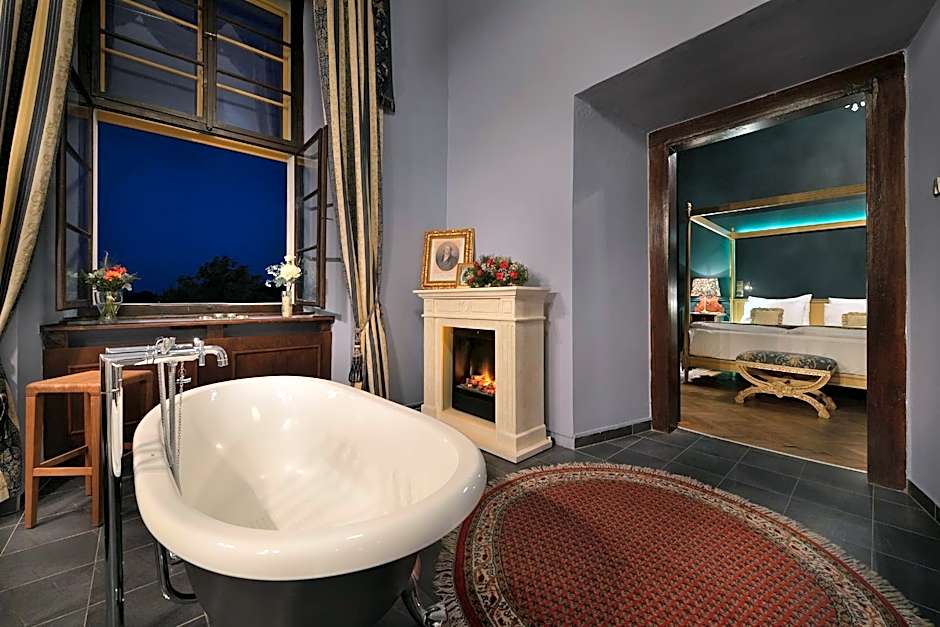 Chateau Loucen Garden Retreat