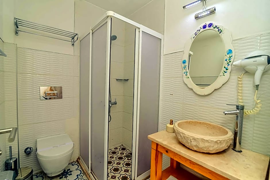 Alacati Asmali Konak Hotel
