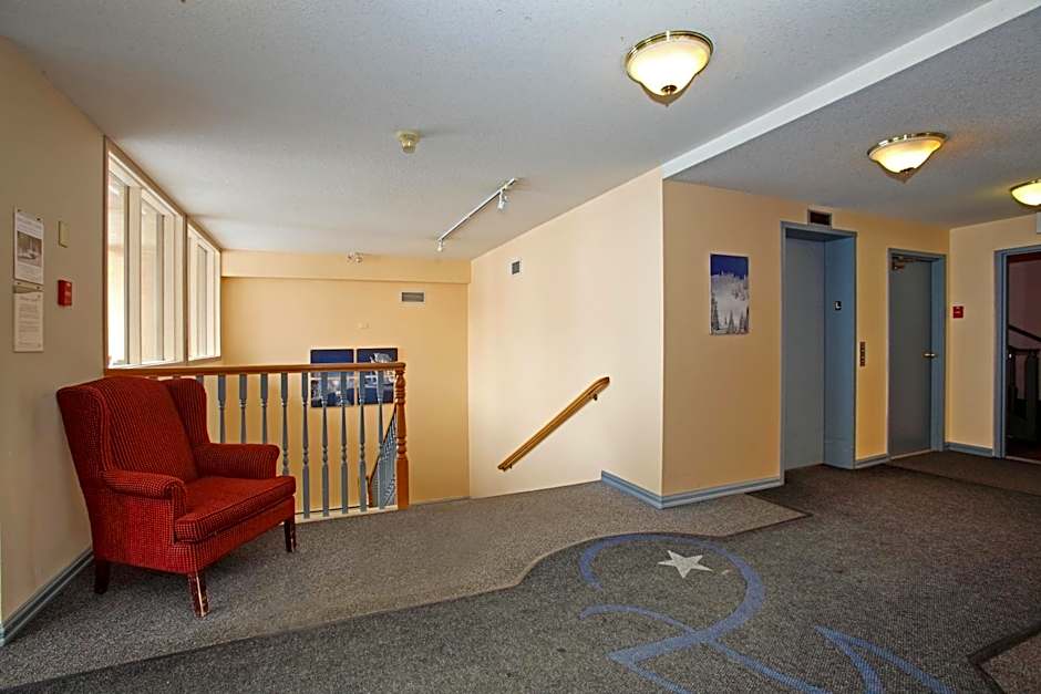 The Vance Creek Hotel & Conference Centre