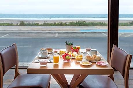 Ejecutiva 2 Camas con Desayuno Buffet