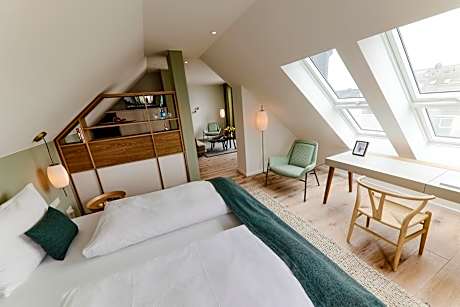 King Suite with Sea View