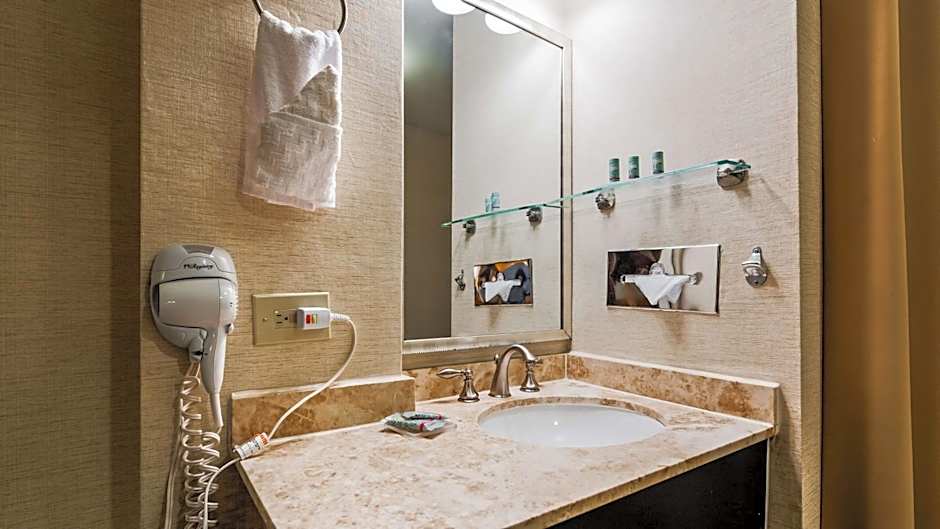 Best Western Queens Gold Coast