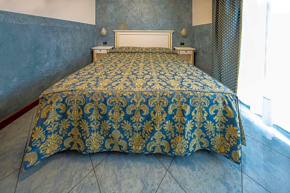 Hotel Confine