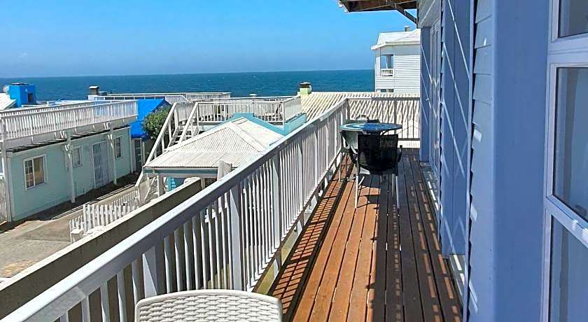 Point Village Hotel and Self Catering