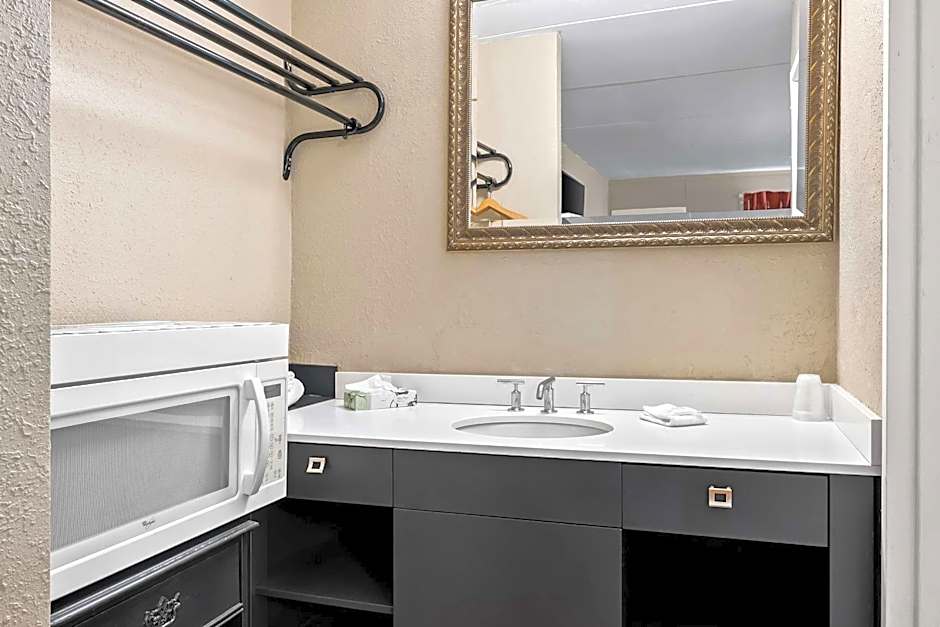 Americas Best Value Inn Danville