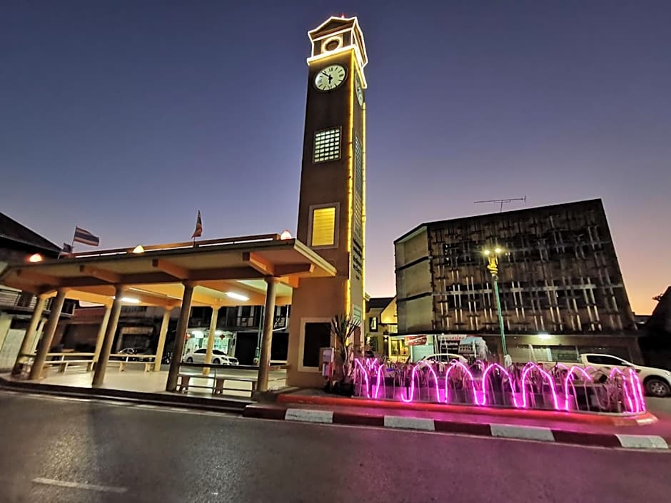 โรงแรมรชาโขง Racha Khong Hotel